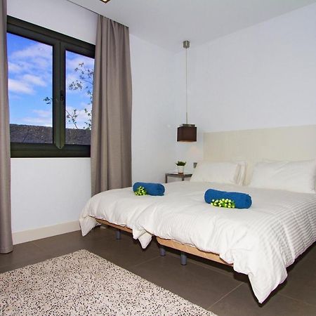 Luxury Los Mojones Villa Short Walk To Old Town Private Heated Pool Villa Los Mojones Angie Puerto Del Carmen 蒂亚斯 外观 照片
