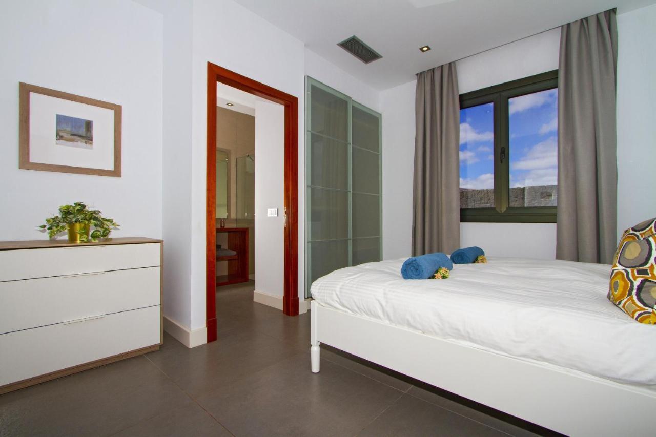 Luxury Los Mojones Villa Short Walk To Old Town Private Heated Pool Villa Los Mojones Angie Puerto Del Carmen 蒂亚斯 外观 照片