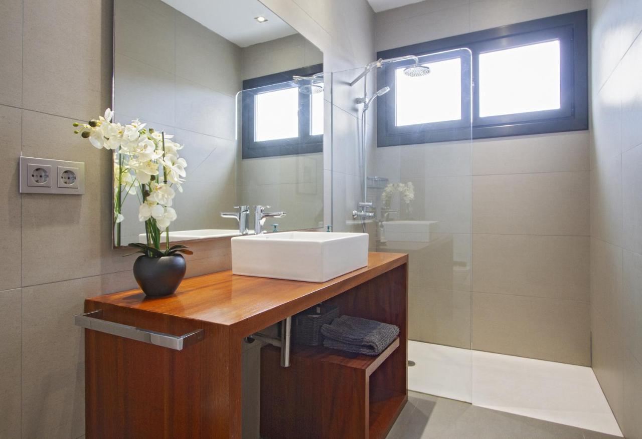Luxury Los Mojones Villa Short Walk To Old Town Private Heated Pool Villa Los Mojones Angie Puerto Del Carmen 蒂亚斯 外观 照片